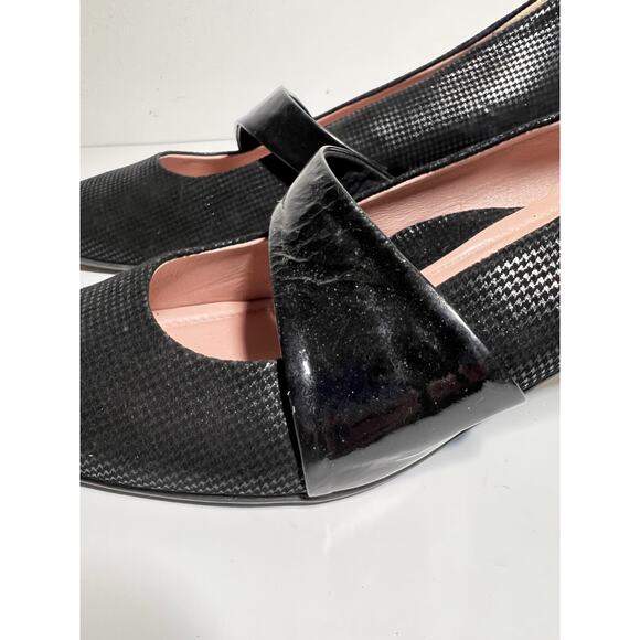 BeautiFeel EUC Black Leather Victoria Kitten Heel Pumps Shoes Size 41 EU 10 US - Picture 4 of 9